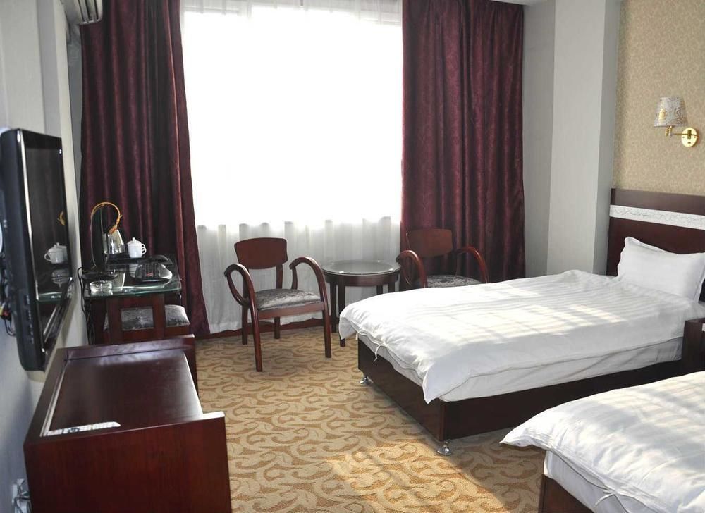 Hangjia Hotel Urumqi Exterior foto